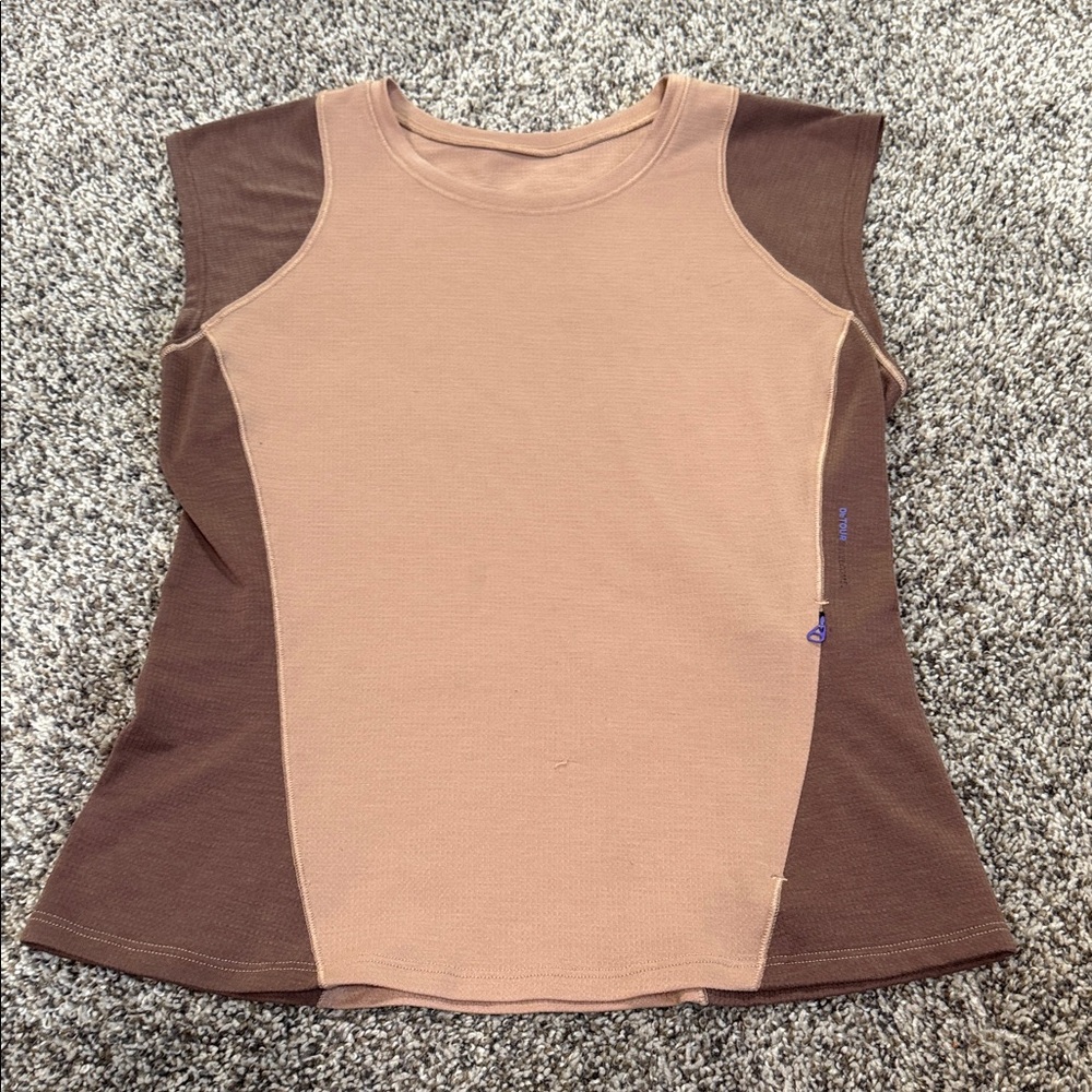 lululemon athletica Tan and Brown Muscle Tee